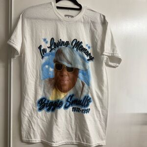 White Graphic T-Shirt - In Loving new Memory biggie smalls size medium